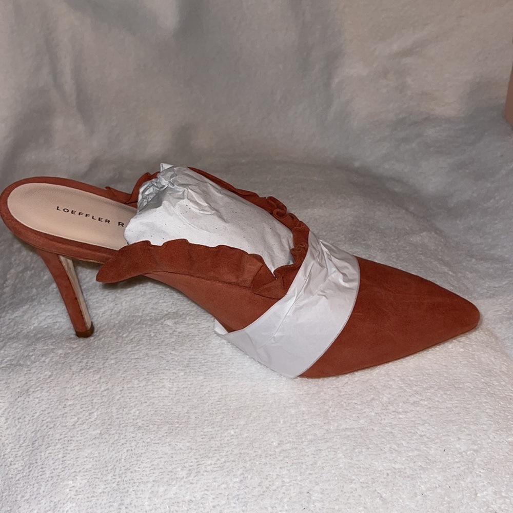 LOEFFLER RANDALL DUSTY ROSE RUFFLED MULE SZ 10B - Picture 3 of 11